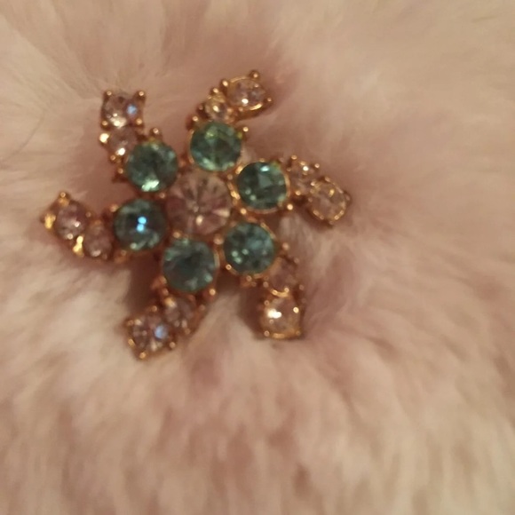 Pin - Picture 2 of 2